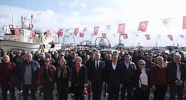 Büyükşehir’den kıyı balıkçılarına destek